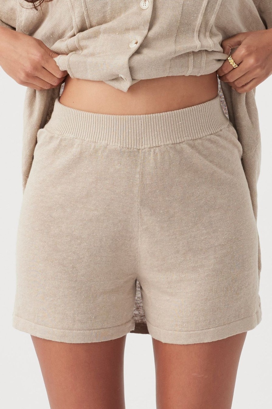 Arcaa Darcy Short-Taupe