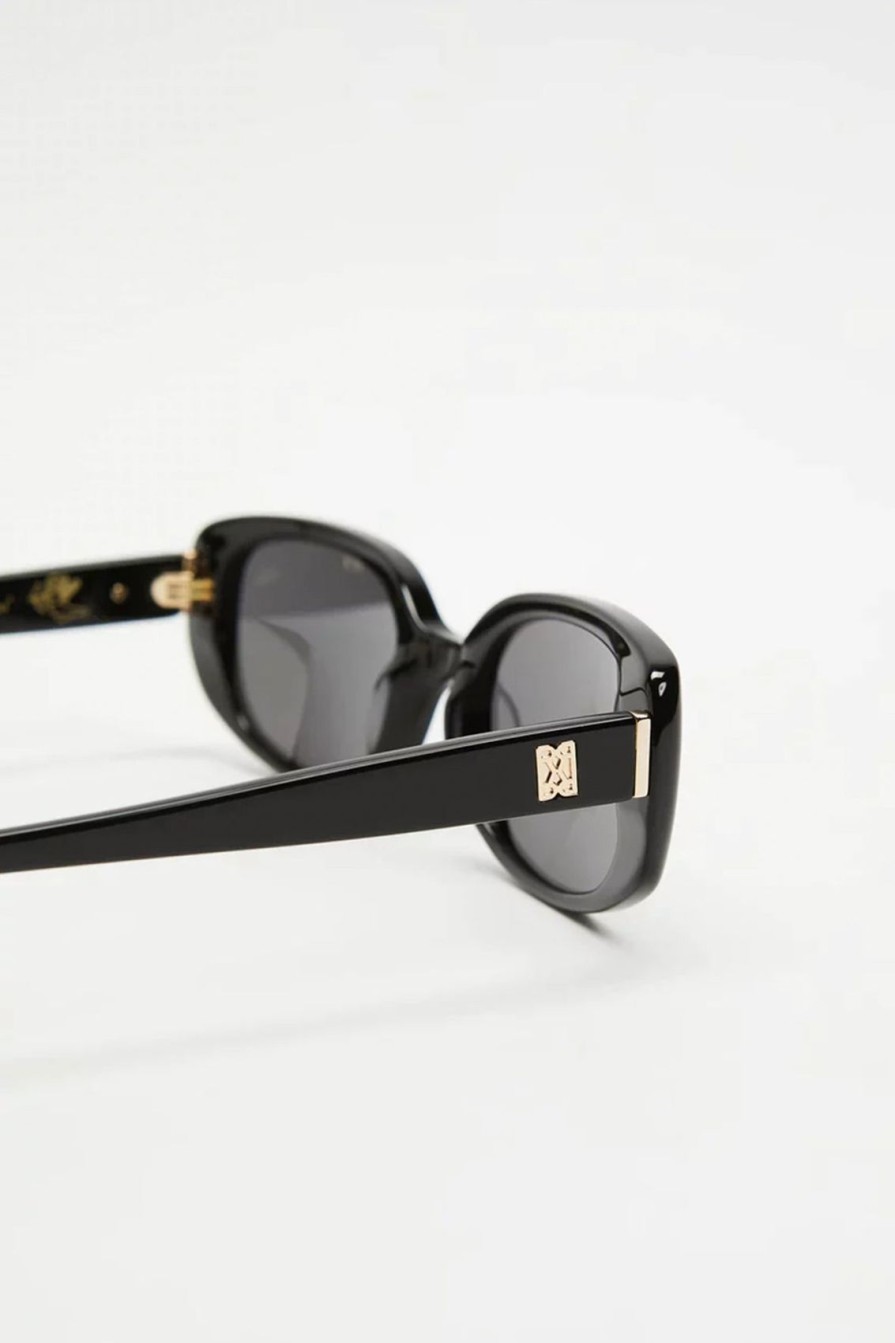 Arcaa Raie Eyewear-Venus-Black