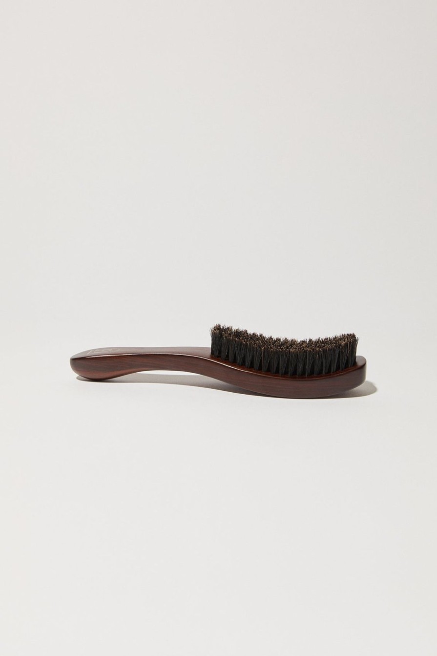 Arcaa Base Camp Beauty-Smoothing Brush