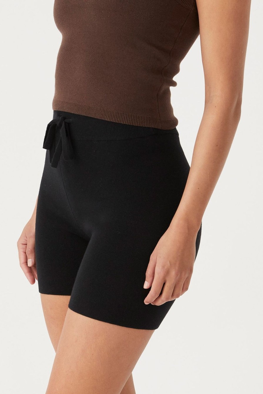 Arcaa Esta Short-Black