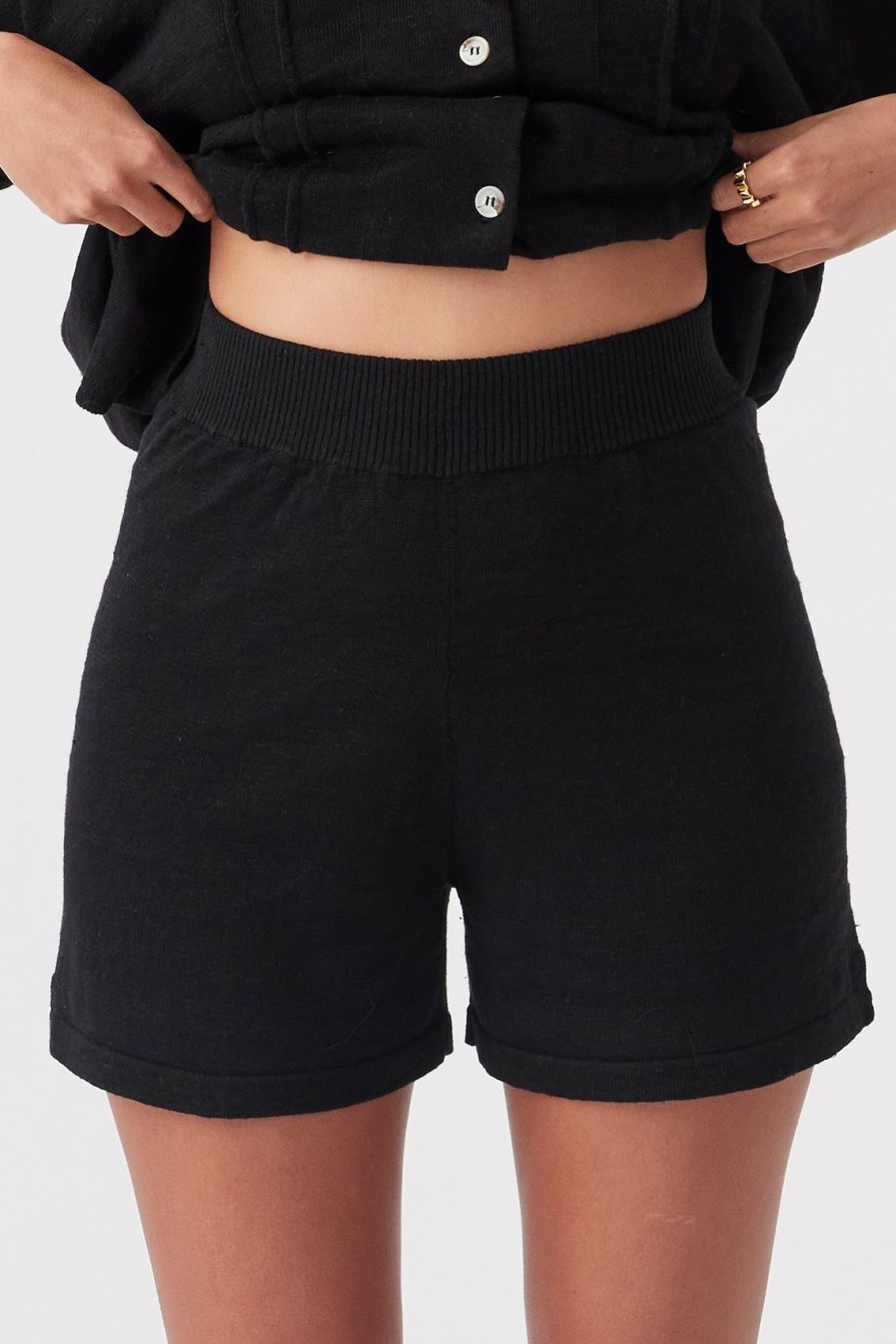 Arcaa Darcy Short-Black