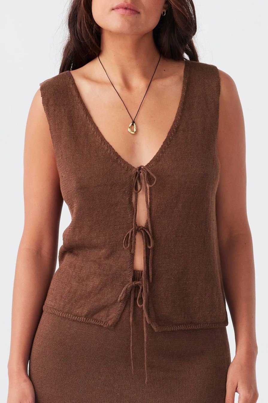 Arcaa Pearla Vest-Chocolate